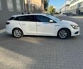 Белый Рено Меган, объемом двигателя 1.5 л и пробегом 220 тыс. км за 11750 $, фото 1 на Automoto.ua