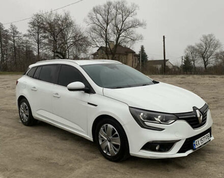 Білий Рено Меган, об'ємом двигуна 1.46 л та пробігом 289 тис. км за 10500 $, фото 3 на Automoto.ua