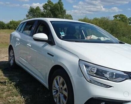 Белый Рено Меган, объемом двигателя 1.5 л и пробегом 202 тыс. км за 11700 $, фото 11 на Automoto.ua