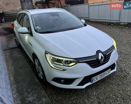 Белый Рено Меган, объемом двигателя 1.46 л и пробегом 231 тыс. км за 11100 $, фото 4 на Automoto.ua