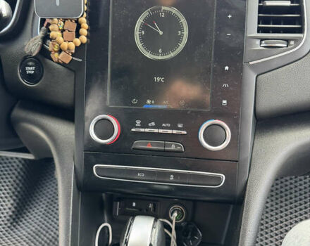 Белый Рено Меган, объемом двигателя 1.46 л и пробегом 154 тыс. км за 12700 $, фото 40 на Automoto.ua