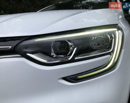 Белый Рено Меган, объемом двигателя 1.5 л и пробегом 150 тыс. км за 14300 $, фото 67 на Automoto.ua