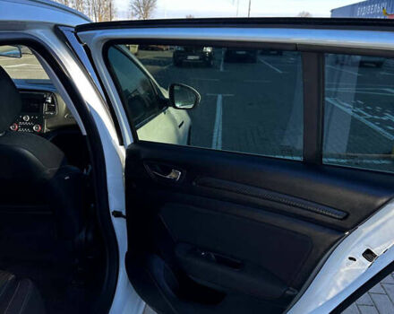 Білий Рено Меган, об'ємом двигуна 1.46 л та пробігом 257 тис. км за 13500 $, фото 21 на Automoto.ua