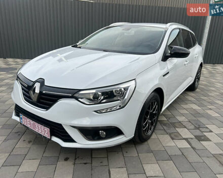 Белый Рено Меган, объемом двигателя 1.5 л и пробегом 209 тыс. км за 12399 $, фото 130 на Automoto.ua
