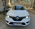 Білий Рено Меган, об'ємом двигуна 1.2 л та пробігом 190 тис. км за 9529 $, фото 1 на Automoto.ua