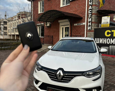 Білий Рено Меган, об'ємом двигуна 1.6 л та пробігом 220 тис. км за 11800 $, фото 2 на Automoto.ua