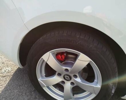 Білий Рено Меган, об'ємом двигуна 1.46 л та пробігом 252 тис. км за 12500 $, фото 2 на Automoto.ua