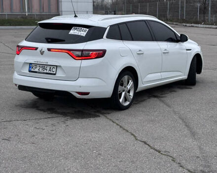 Білий Рено Меган, об'ємом двигуна 1.46 л та пробігом 252 тис. км за 13300 $, фото 2 на Automoto.ua
