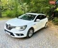 Белый Рено Меган, объемом двигателя 1.5 л и пробегом 304 тыс. км за 10700 $, фото 3 на Automoto.ua