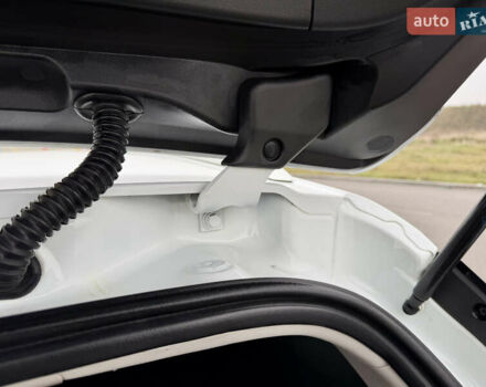 Білий Рено Меган, об'ємом двигуна 1.5 л та пробігом 245 тис. км за 13333 $, фото 64 на Automoto.ua