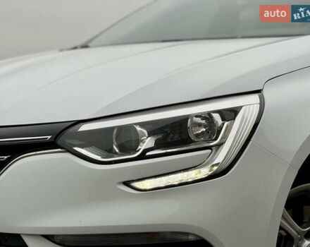 Білий Рено Меган, об'ємом двигуна 1.5 л та пробігом 245 тис. км за 13333 $, фото 2 на Automoto.ua