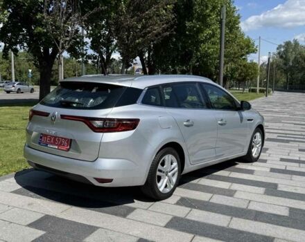 Белый Рено Меган, объемом двигателя 1.5 л и пробегом 163 тыс. км за 13900 $, фото 2 на Automoto.ua