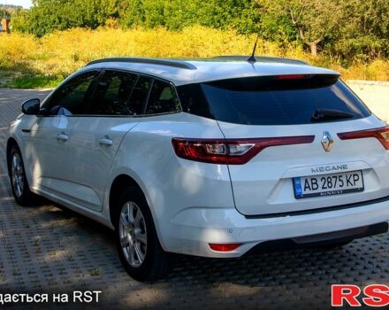 Белый Рено Меган, объемом двигателя 1.5 л и пробегом 238 тыс. км за 13500 $, фото 4 на Automoto.ua