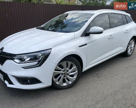 Белый Рено Меган, объемом двигателя 1.46 л и пробегом 188 тыс. км за 12400 $, фото 5 на Automoto.ua