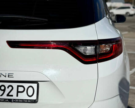 Рено Меган 2018 в Киеве на Automoto.ua Белый Рено Меган, объемом двигателя 1.5 л и пробегом 191 тыс. км за 14499 $, фото 11 на Automoto.ua