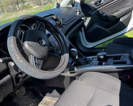 Белый Рено Меган, объемом двигателя 1.46 л и пробегом 249 тыс. км за 12900 $, фото 9 на Automoto.ua