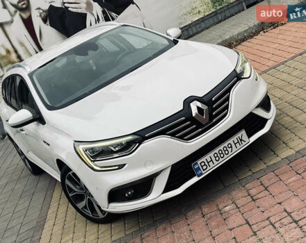 Білий Рено Меган, об'ємом двигуна 1.46 л та пробігом 200 тис. км за 13700 $, фото 15 на Automoto.ua