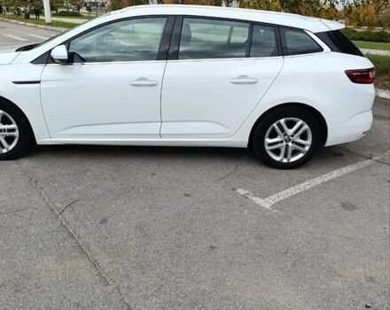 Белый Рено Меган, объемом двигателя 1.46 л и пробегом 130 тыс. км за 13200 $, фото 5 на Automoto.ua