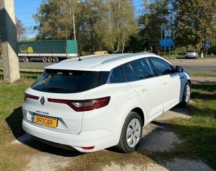 Белый Рено Меган, объемом двигателя 1.46 л и пробегом 216 тыс. км за 13000 $, фото 4 на Automoto.ua