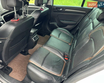 Белый Рено Меган, объемом двигателя 1.6 л и пробегом 217 тыс. км за 12900 $, фото 15 на Automoto.ua