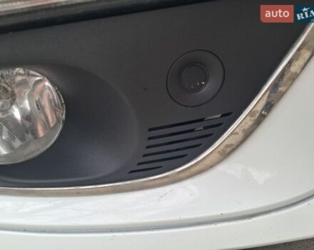 Белый Рено Меган, объемом двигателя 1.46 л и пробегом 200 тыс. км за 13800 $, фото 15 на Automoto.ua