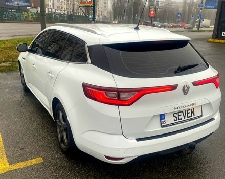 Белый Рено Меган, объемом двигателя 1.5 л и пробегом 177 тыс. км за 14300 $, фото 5 на Automoto.ua