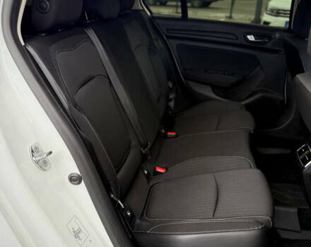 Рено Меган 2018 в Киеве на Automoto.ua Белый Рено Меган, объемом двигателя 1.5 л и пробегом 191 тыс. км за 14499 $, фото 42 на Automoto.ua