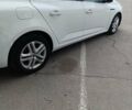 Белый Рено Меган, объемом двигателя 1.46 л и пробегом 130 тыс. км за 13200 $, фото 3 на Automoto.ua