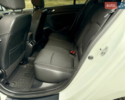 Білий Рено Меган, об'ємом двигуна 1.5 л та пробігом 245 тис. км за 13333 $, фото 44 на Automoto.ua