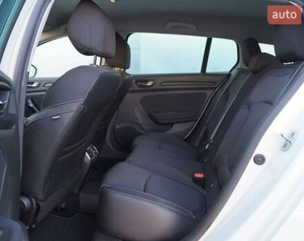 Белый Рено Меган, объемом двигателя 1.46 л и пробегом 225 тыс. км за 11999 $, фото 20 на Automoto.ua