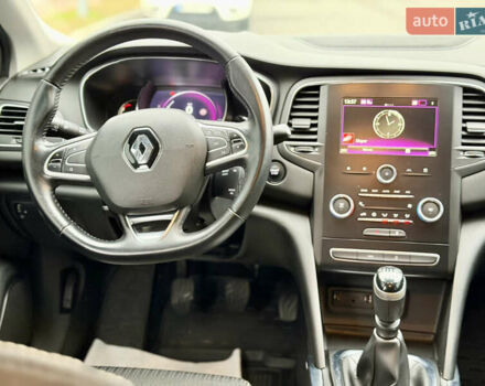 Білий Рено Меган, об'ємом двигуна 1.5 л та пробігом 245 тис. км за 13333 $, фото 49 на Automoto.ua