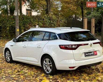 Белый Рено Меган, объемом двигателя 1.5 л и пробегом 250 тыс. км за 10890 $, фото 7 на Automoto.ua