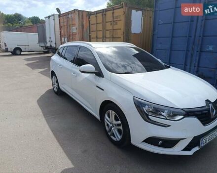Белый Рено Меган, объемом двигателя 1.46 л и пробегом 211 тыс. км за 13500 $, фото 1 на Automoto.ua