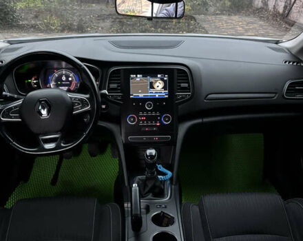 Білий Рено Меган, об'ємом двигуна 1.46 л та пробігом 252 тис. км за 13300 $, фото 7 на Automoto.ua