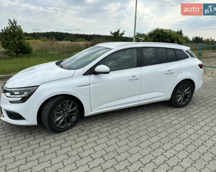 Белый Рено Меган, объемом двигателя 1.6 л и пробегом 217 тыс. км за 12900 $, фото 10 на Automoto.ua