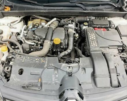 Белый Рено Меган, объемом двигателя 1.46 л и пробегом 130 тыс. км за 13200 $, фото 12 на Automoto.ua