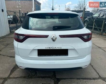 Белый Рено Меган, объемом двигателя 1.46 л и пробегом 225 тыс. км за 11999 $, фото 5 на Automoto.ua