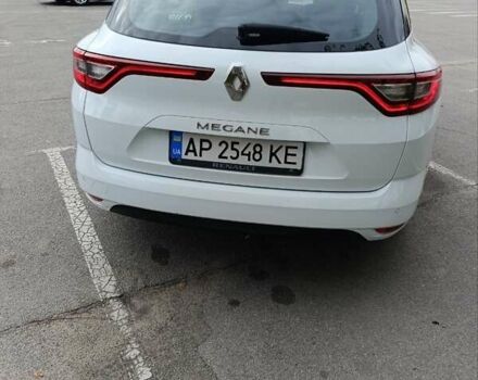 Белый Рено Меган, объемом двигателя 1.46 л и пробегом 130 тыс. км за 13200 $, фото 1 на Automoto.ua