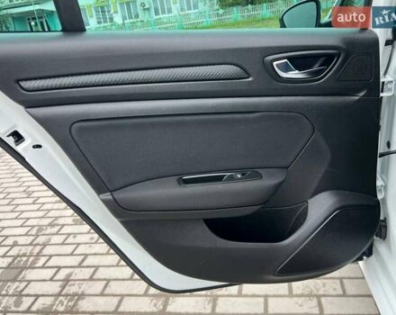 Білий Рено Меган, об'ємом двигуна 1.5 л та пробігом 145 тис. км за 14500 $, фото 19 на Automoto.ua