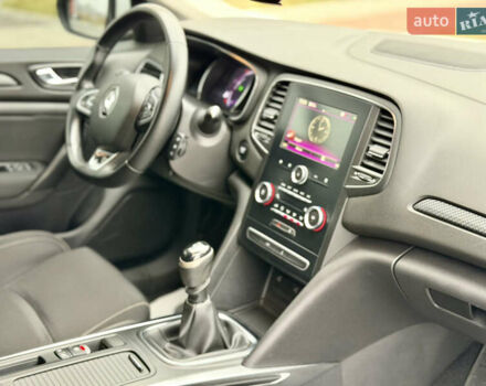 Білий Рено Меган, об'ємом двигуна 1.5 л та пробігом 245 тис. км за 13333 $, фото 57 на Automoto.ua