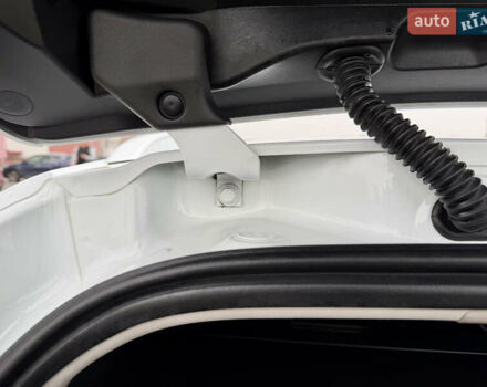 Білий Рено Меган, об'ємом двигуна 1.5 л та пробігом 245 тис. км за 13333 $, фото 65 на Automoto.ua