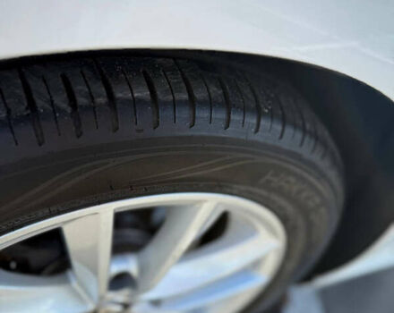 Рено Меган 2018 в Киеве на Automoto.ua Белый Рено Меган, объемом двигателя 1.5 л и пробегом 191 тыс. км за 14499 $, фото 13 на Automoto.ua