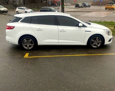 Белый Рено Меган, объемом двигателя 1.5 л и пробегом 177 тыс. км за 14300 $, фото 2 на Automoto.ua