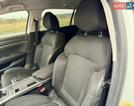 Білий Рено Меган, об'ємом двигуна 1.5 л та пробігом 245 тис. км за 13333 $, фото 27 на Automoto.ua