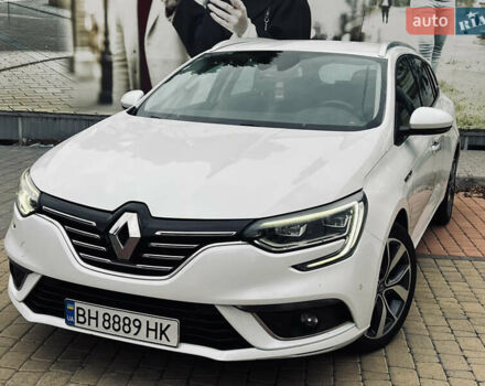 Білий Рено Меган, об'ємом двигуна 1.46 л та пробігом 200 тис. км за 13700 $, фото 8 на Automoto.ua