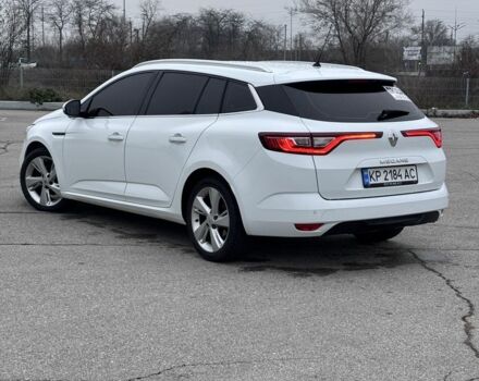 Белый Рено Меган, объемом двигателя 1.5 л и пробегом 250 тыс. км за 13300 $, фото 4 на Automoto.ua