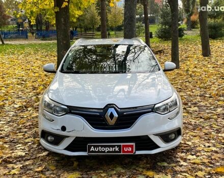 Белый Рено Меган, объемом двигателя 1.5 л и пробегом 250 тыс. км за 10890 $, фото 1 на Automoto.ua
