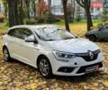 Белый Рено Меган, объемом двигателя 1.5 л и пробегом 250 тыс. км за 10890 $, фото 3 на Automoto.ua