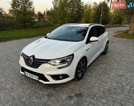 Белый Рено Меган, объемом двигателя 1.46 л и пробегом 201 тыс. км за 13999 $, фото 1 на Automoto.ua