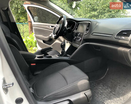 Белый Рено Меган, объемом двигателя 1.46 л и пробегом 188 тыс. км за 12400 $, фото 29 на Automoto.ua